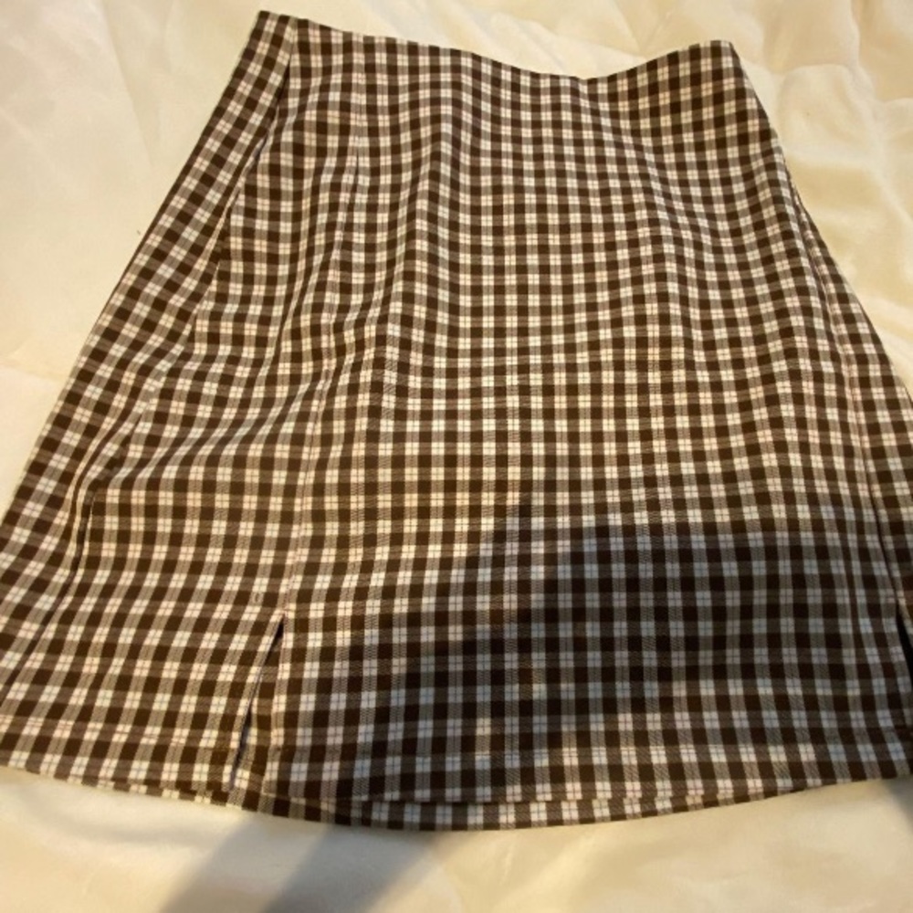 brandy melville skirt!